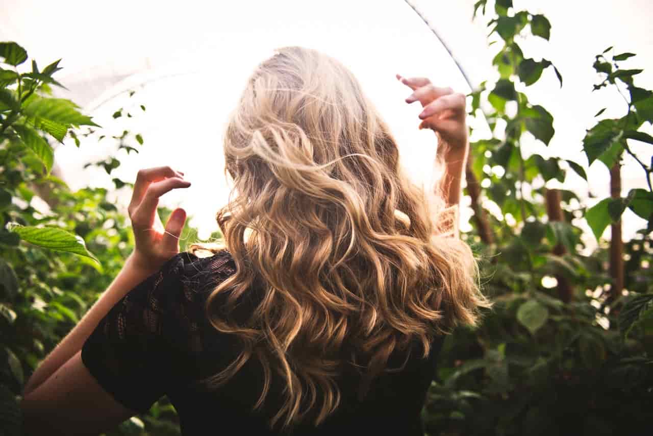 Tricks to get curly hair