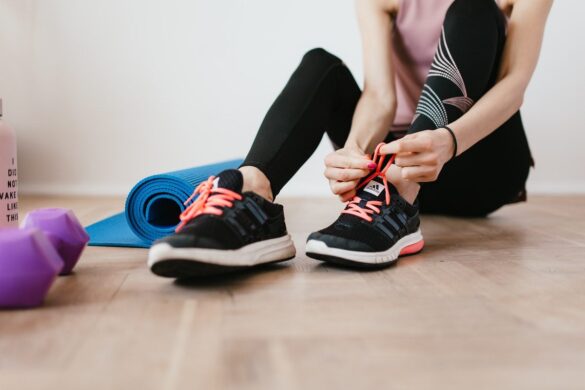 How to Choose The Right Gym Shoes in 2021 Perfect Health Fit